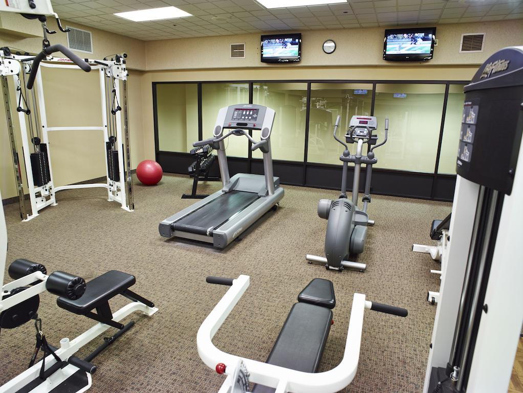 Livinn Hotel Minneapolis North / Fridley Dış mekan fotoğraf