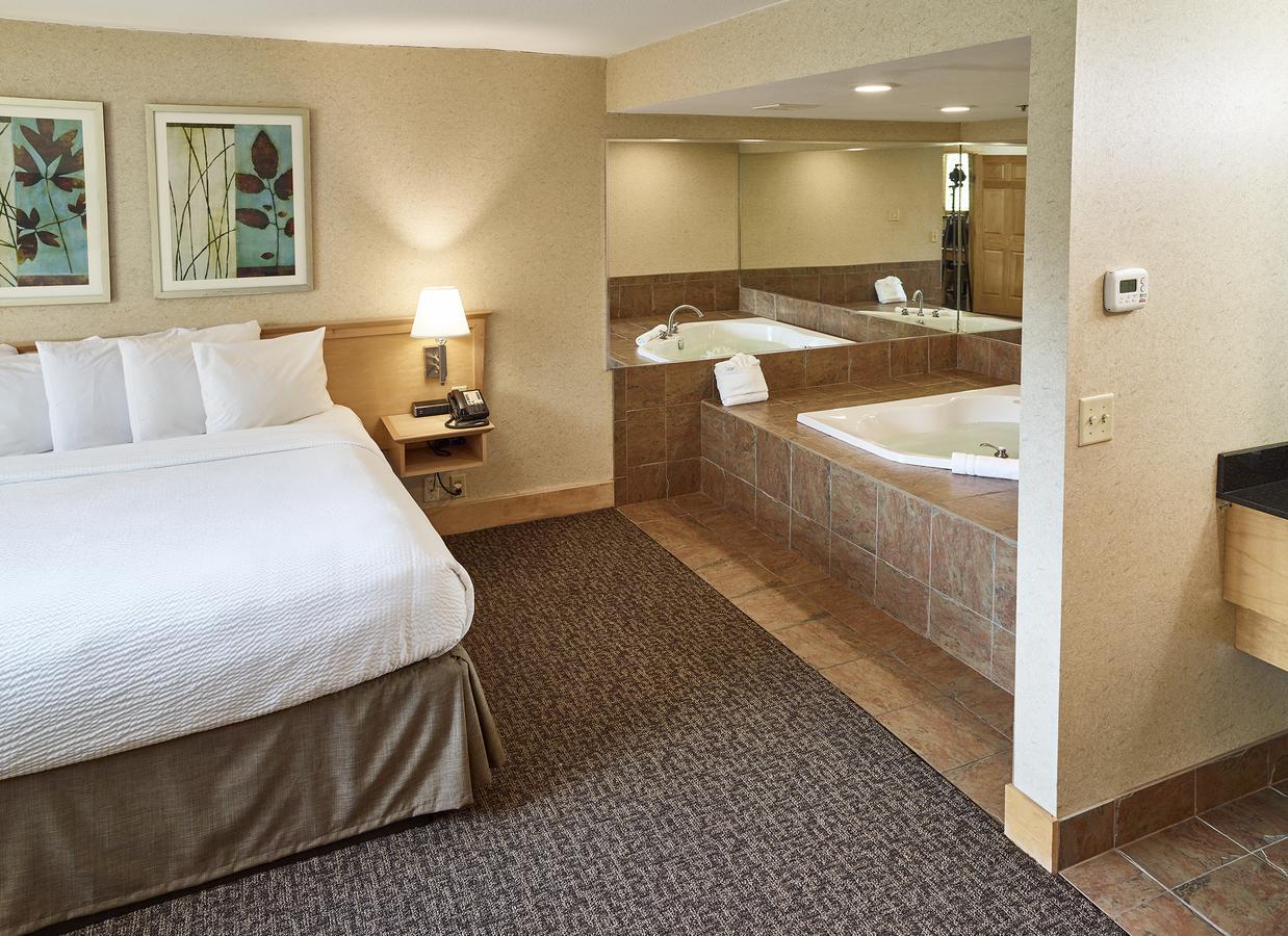 Livinn Hotel Minneapolis North / Fridley Dış mekan fotoğraf