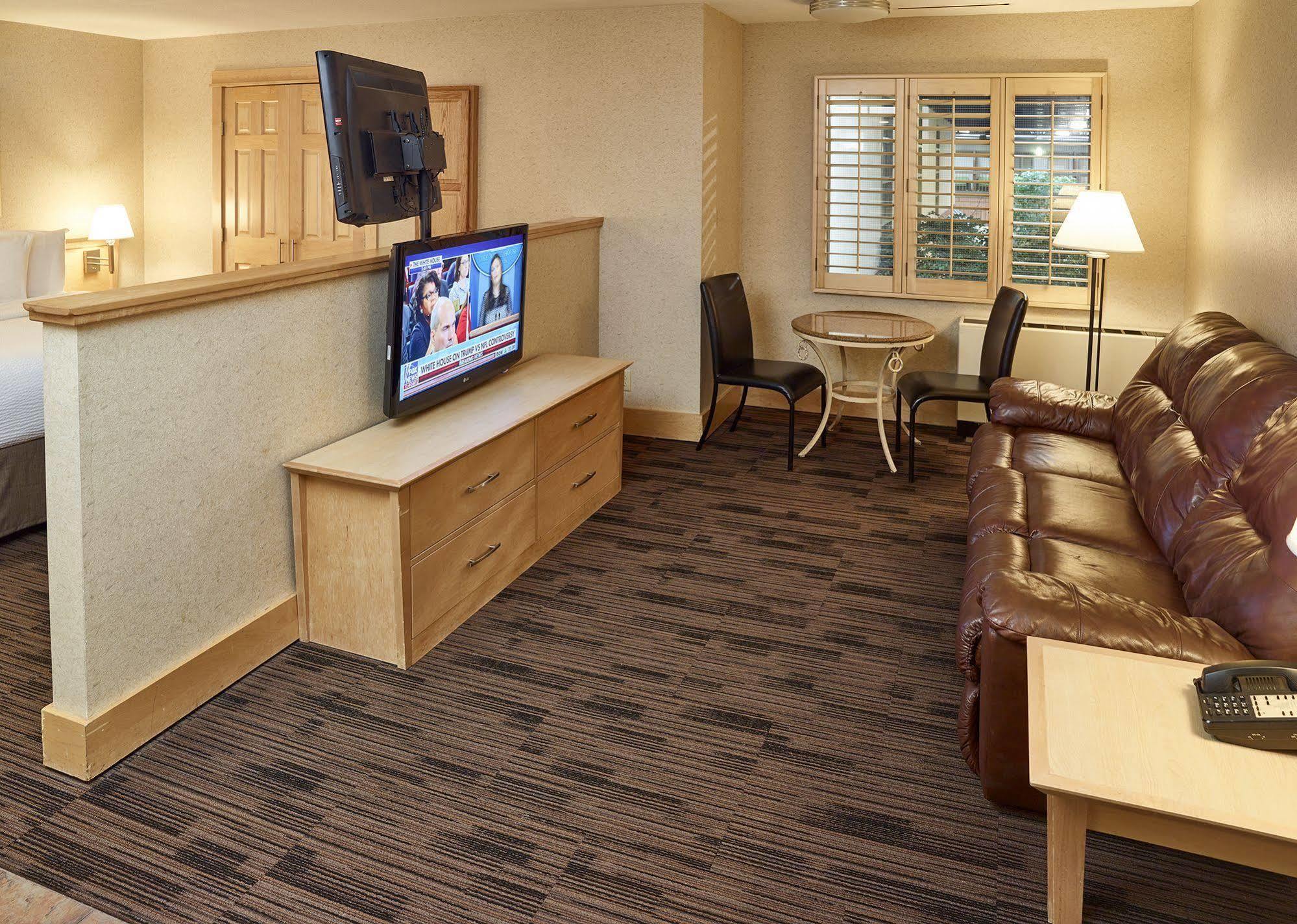 Livinn Hotel Minneapolis North / Fridley Dış mekan fotoğraf